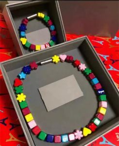 Collares Collar de cuentas de cubo de moda de París francés Color HipHop Street Tide para hombres y mujeres Marca AllMatch Accesorios de joyería