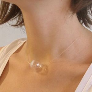 Colliers Verre d'origine Boule Boule Bulle invisible Collier bulle pour les femmes Chain de chaîne en acier inoxydable transparent