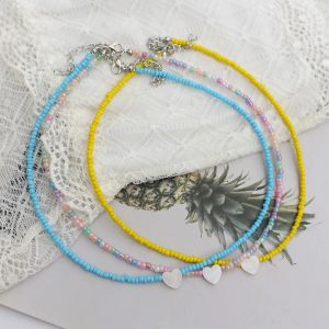 Colliers Perles de semences Vendez le cœur de cou coeur Natural Fashion coréenne tendance pendante colorée Collier d'été à la main