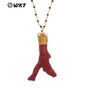 Collares WTJN236 Venta al por mayor Collar de perlas de coral rojo irregular natural Accesorios colgantes Hombres y mujeres pueden usar