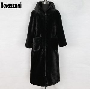 Nerazzururri Long Winter Faux Fur Coat with Caperina de manga larga Capallera Negro Furno Furny Fur Fur Outwear de talla de talla Plus T21182634