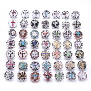 Nuevo 10 Uds. Cruz entera fe 18mm joyería a presión mezcla de diamantes de imitación de Metal botón a presión joyería ajuste pulsera brazaletes collares 273s