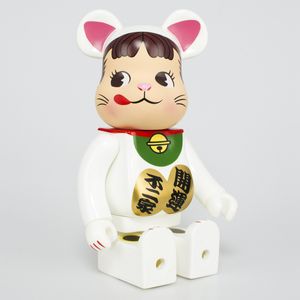 Nuevo 400% Bearbrick Action Toy Figuras de 28 cm Milky Girl Lucky Cat Limited Collection Accesorios de moda Medicom Toys