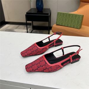 Nueva llegada Sandalias de cuero genuinas de alta calidad Fashion Fashion Bombes para mujer zapatos de fiesta de fiesta plano zapatos de la marca de la marca de metal.