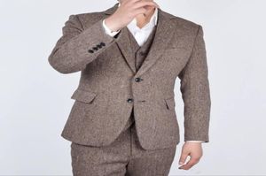 Nouvelle arrivée à deux bouton Tweed Groom Tuxedos Notch Lapel Groomsmen Mens Wedding Business Prom Suits JacketPantsVest 3309339030