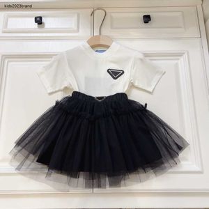 Survêtements d'été pour bébés filles, ensemble deux pièces, T-shirt blanc et jupe en dentelle noire, taille 100 à 150, Dec05, nouvelle collection