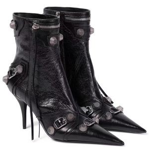 Boots à talons hauts noirs Métalle de boucle en métal Décoration de femmes Chaussures de femmes Tassel Cuir Zip Chaussures de luxe Fashion Naked Bootsize 35-42 avec boîte
