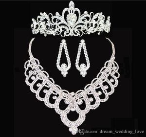 Nuevas coronas nupciales Accesorios Tiaras Collar para el cabello Pendientes Accesorios Conjuntos de joyería de boda estilo de moda barato novia5369670