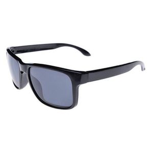 Lunettes de soleil design classique pour hommes femmes été UV400 Shades Unisex Black Camo Frame Mirror Outdoor Life Style Sun Glass avec étuis