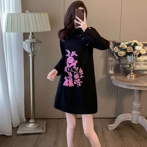 Robe Sense au Design chinois pour femmes, nouveau Style avec tempérament mince, jupe haut de gamme en Jacquard brodé, nouvelle collection printemps 2024