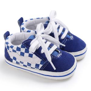 Nouveau classique à carreaux bébé chaussures nouveau-né garçons Sneaker premiers marcheurs enfants à lacets semelle souple baskets chaussures de marche 0-18 mois