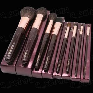 Brosse de maquillage complète Set 8-PCS Bronzer Blusher Powder Sculpt Foundation Eye Myde liner LIP Cosmetics Beauty Tools