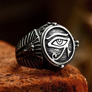 Nouveau design vintage 14k Ory Eye of Horus Ring for Men Punk Punk Egypt Egypte Pharaon Texte Symbole Anneaux Amulet Bijoux Cadeaux