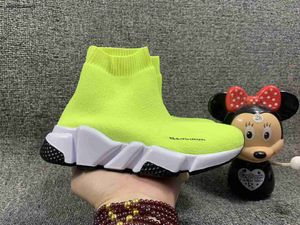 Nouveau designer enfants chaussures automne bébé chaussure taille 26-35 boîte emballage fille garçon bottines multicolore en option baskets pour tout-petits Nov25