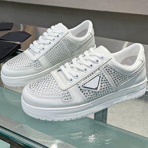 Nouveau designer femmes chaussures décontractées décorer les couples supérieurs diamants complets