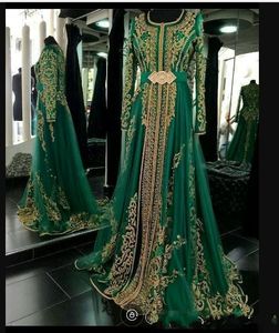 Nuevos vestidos de noche formales musulmanes de color verde esmeralda Use mangas largas Diseños de Abaya Vestidos de fiesta de noche de fiesta turcos de Dubai Kaftan marroquí barato