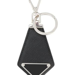 Porte-clés noir unisexe, pendentif P, boucle de clé de voiture, de styliste, bijoux de luxe faits à la main, sacs pour femmes, lanières, nouvelle mode