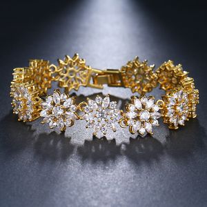 Nouveau Bracelet Chaîne Fleur Micro Pavé Brillant Minuscule CZ Cubic Zirconia Cristal Charmant Lien Bracelet pour Femmes Fête De Mariage Hip Hop Bijoux Cadeaux pour Femmes Dames