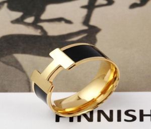 Nuevo diseño de alto diseñador Titanium Ring Joya Classic Men and Women Anillos de pareja Modern Style Band5106581