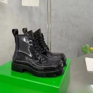 Nueva jalea Botas de tobillo para mujer Botas mona con cordones Botas de lluvia de moda resistentes al desgaste Tacón de diseñador de lujo Zapatos de suela gruesa Bota de motocicleta moda para hombres tamaño 35-45