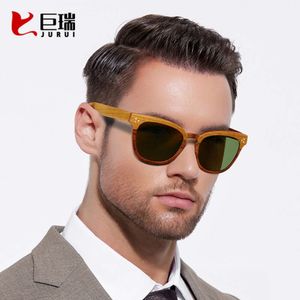Nuevas gafas de sol polarizadas de bambú y caja de madera para hombres, gafas de madera resistentes al conductor