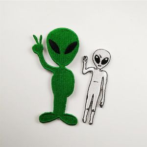 New Mix Alien 10 Stück bestickte Aufnäher zum Aufbügeln auf Kleidung für T-Shirts, Taschen vorne, Applikation, 241Q