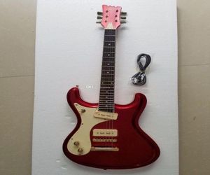 Nouvelle mosrite rare Guitare Guitare Right gauche 2001 VM02 40e anniversaire Métallique rouge guitare électrique P90 Pickups White Mop 6571645