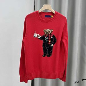 Nouveau Rl automne hiver rouge coton petit ours chemise tricotée pour les femmes en matériau pur avec une bonne sensation de main motif brodé classique