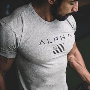 New Short Sleeves GYM T Shirt Fitness Bodybuilding Shirts Crossfit Male Brand Tee Tops Exercise Wear Fitness Clothes303G302Q