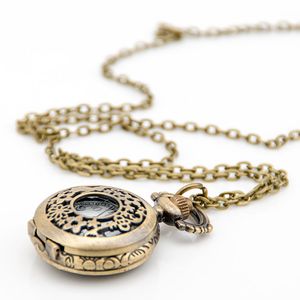 Nouveau petit lapin creux montre de poche mouvement à quartz 27MM collier accessoires vintage en gros chaîne de pull coréen montre de mode
