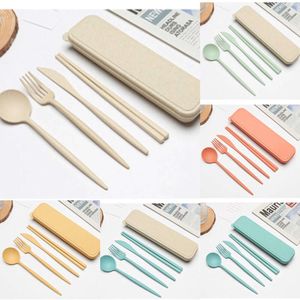 Nouveaux sacs de rangement Nouveau 4 pièces/ensemble de vaisselle créatif avec étui en plastique couteau fourchette cuillère baguettes ensembles couverts de voyage pour la vaisselle de cuisine