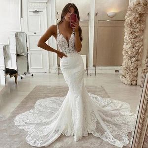 New style Lace Mermaid Wedding Dresses Spaghetti Strap Soft Tulle Backless Bridal Gowns Sleeveless Vintage Country Wedding Gown