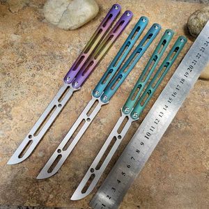 New Theone Balisong Butterfly Trainer Training Knife Hom Basilisk Snake Monster Jilt Swing Knives D2 Blade Mango de titanio Bushing228I