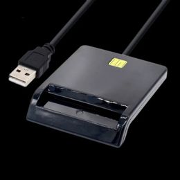 Nouveau lecteur de carte à puce USB pour carte bancaire IC / ID lecteur de carte EMV haute qualité pour Windows 7 8 10 pour Linux OS USB-CCID ISO 7816 pour la carte bancaire