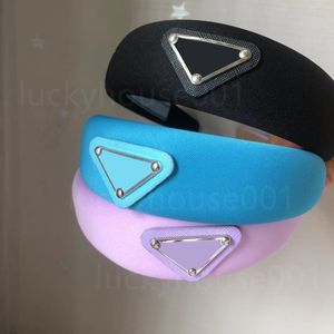 New Charm Luxury Sponge Headband Womens Elastic Letter P Bandeau Sports Fitness Bandeaux Disponibles en différentes couleurs Vente en gros de fabricants
