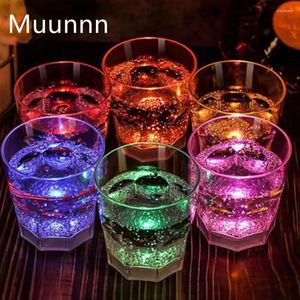 Veilleuses 6 pièces tasses à LED tasses à boire colorées clignotantes fournitures lumineuses tasse à whisky induction lumineuse décor de fête cocktail 150/120/250 ml