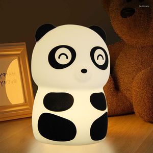Luces nocturnas Panda de dibujos animados Luz LED USB Recargable Lámpara de silicona suave Interruptor de palmaditas para niños Regalo para niños Decoración del dormitorio