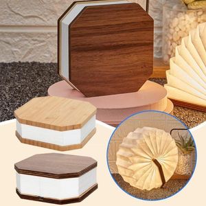 Luces nocturnas Regalo creativo Lámpara de órgano Dormitorio europeo simple de madera y mesa de decoración americana ligera Styl personalizado T5X7