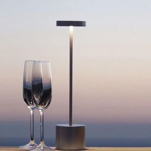 Lampes de table tactiles sans fil à intensité variable LED Lampe de bureau rechargeable en alliage d'aluminium pour bar salon lecture lumière de fête
