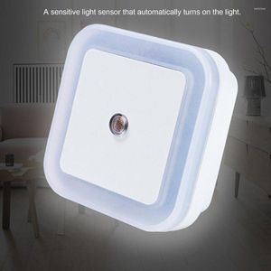 Veilleuses LED intelligente lampe à induction forme carrée applique murale interrupteur automatique capteur chambre fournitures ménagères