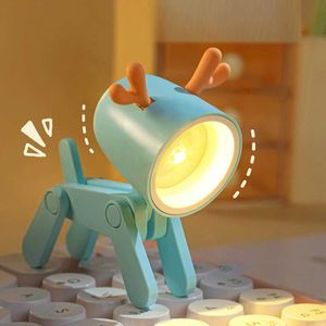 Luces nocturnas Kawaii Mini luz nocturna LED lámpara de escritorio ajustable libro luz perro ciervo lindo mascota luz protección para los ojos lámpara de mesa decoración de la habitación del hogar P230325