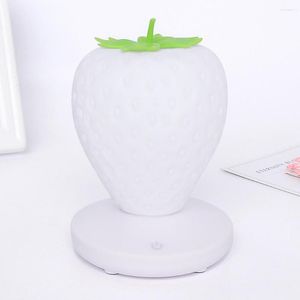 Veilleuses Led cadeau fraise Protection des yeux décor à la maison lumière bureau chevet USB charge Silicone Dimmable chambre contrôle tactile