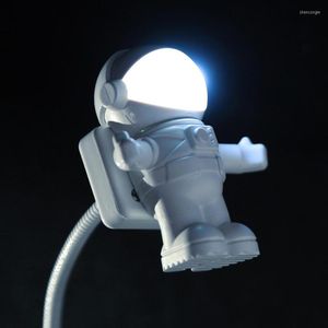 Veilleuses Mini astronaute lumière LED DC 5V lampe USB Flexible pour ordinateur portable batterie externe lecture économie d'énergie et pratique