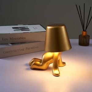 Night Lights Thinkers Lamp Italian Little Golden Man Night Lights Touch Lámpara de mesa Mesita de noche Cafetería Kid's Room Decor Regalo del día de los niños P230325