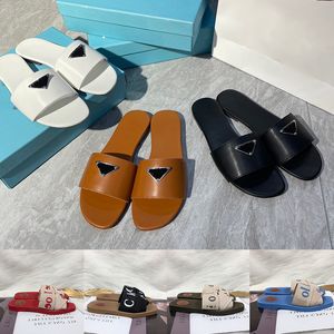 Diseñador de lujo Sandalias para mujer Mezclar dos marcas Zapatillas Woody Suela Sandale Tela bordada Diapositivas Cuero Falts Tacones bajos Zapatos de mujer 35-41