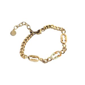 Bracelet de créateur de chaîne non décoloré pour femmes marque évider Style Bracelet lettre de luxe Logo Bracelet fête mariage bijoux en acier inoxydable