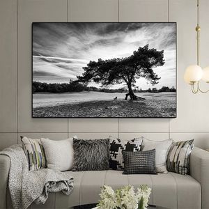 Pintura de pared de sala de estar moderna, pósteres de árboles negros con paisaje de nubes blancas y negras nórdicas y lienzo impreso, pintura de Quadros, mural interior