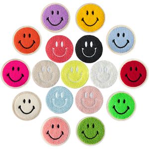 Notions Lot de 16 patchs à repasser en forme de visage souriant - 7,1 cm - Chenille Preppy Happy Face - Applique brodée pour sacs à dos, chapeaux, vêtements, vestes, loisirs créatifs