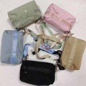 Nylon Tide marque sac à bandoulière été nouvelle mode Style coréen sac à bandoulière sac à main loisirs sac sport léger et Durable