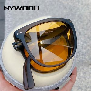 NYWOOH 2022 lunettes de soleil pliantes femmes lunettes de soleil polarisées hommes Vision nocturne conduite lunettes Portable lunettes de soleil avec étui à lunettes